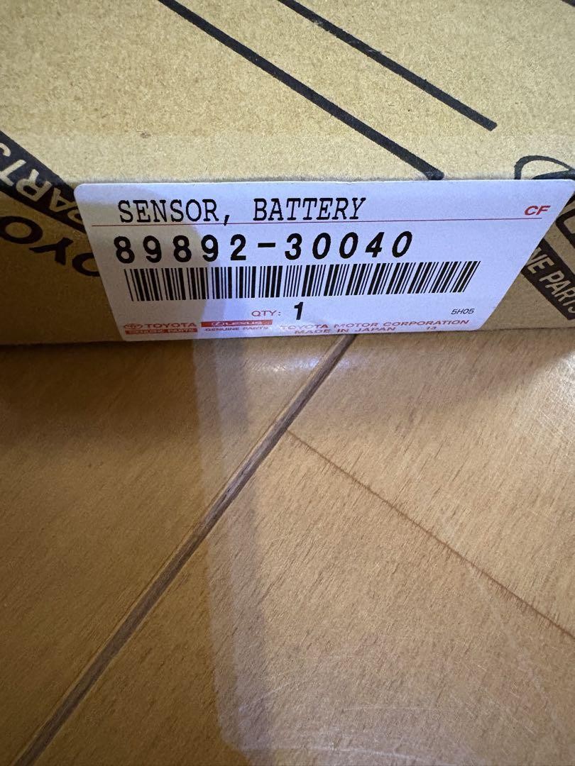 TOYOTA バッテリー電圧センサー DENSO 89892-30040 TOYOTA バッテリー電圧センサー DENSO 89892-30040 Toyota 89892