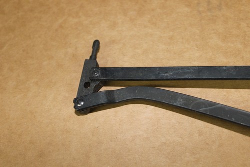 NOS 1975 1976 TORINO 1977 1978 1979 LTD II LH WINDSHIELD WIPER ARM D5OZ 17527 A - Picture 2 of 10