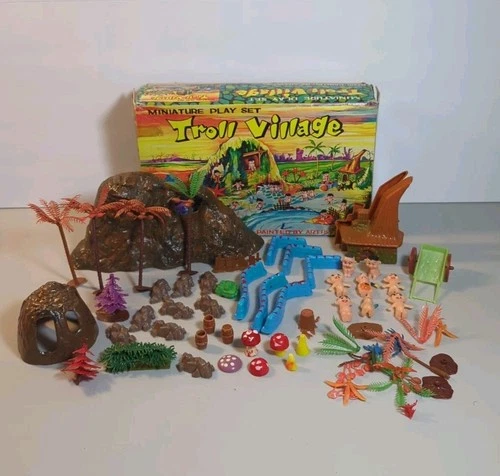 Rare Vintage Marx Troll Village Miniature Play Set w/ Original Box (incomplete)