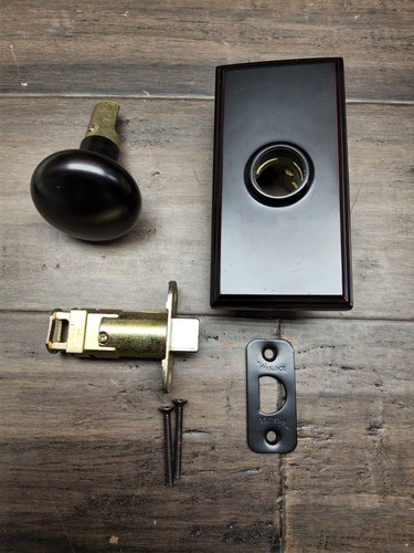 Weslock W257 099 Passage Lock 600 series in Oil-Rubbed Bronze - Picture 2 of 5
