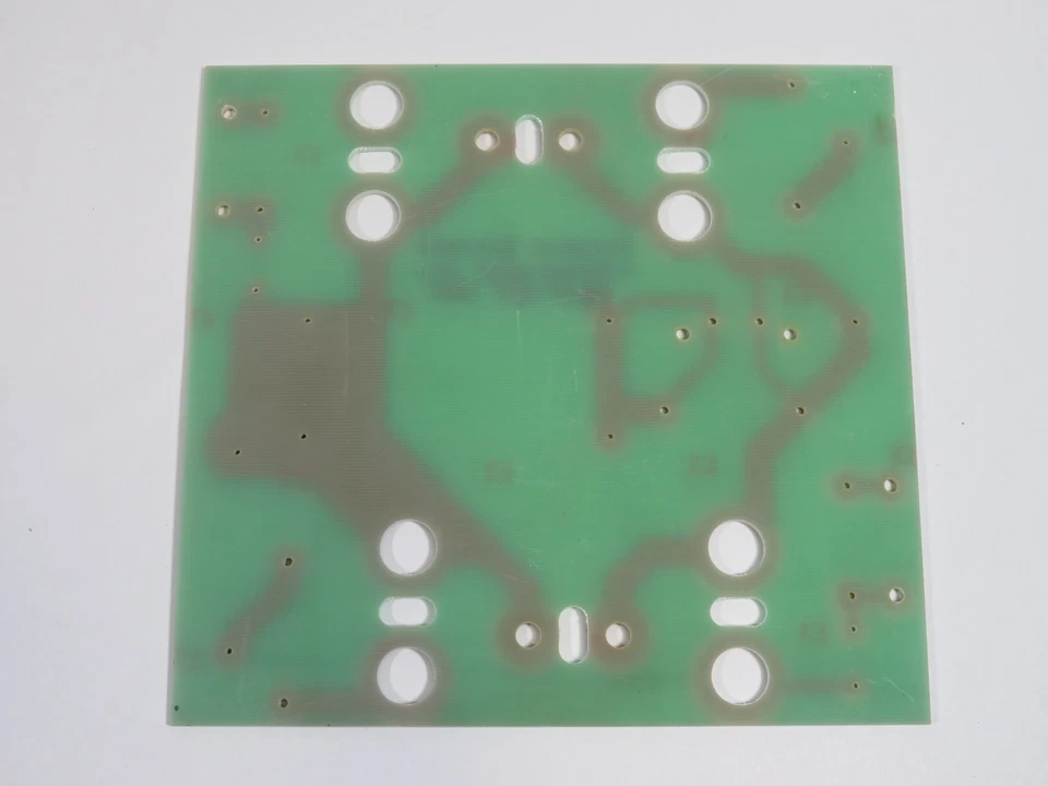 Dynamic Systems 196P473910S4 Printed Circuit Board ! NOP ! - Image 2 of 3