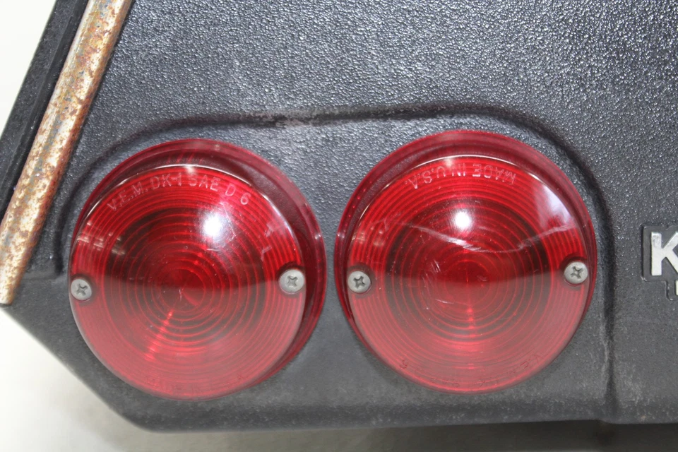 81-83 KAWASAKI KZ1100A EJE MALETERO TRASERO COMPARTIMENTO CON LLAVE!! Foto 2 de 4