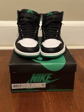 Air Jordan 1 Retro High OG Lucky Green 