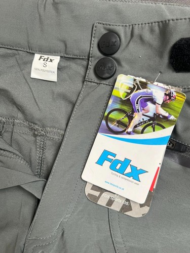 Pantalones Cortos MTB Gris FDX S UK8 NUEVO CON ETIQUETAS Ciclismo Bolsillos de Carga Envío Rápido 🚚 - Imagen 2 de 4