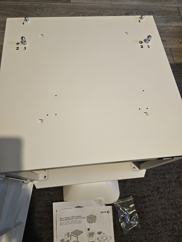 Xerox 497K13660, Stand Cabinet With wheels - Picture 18 of 20