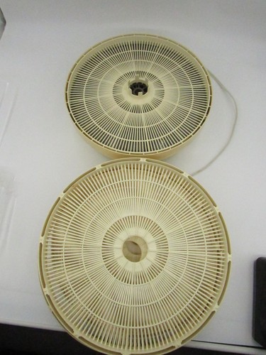 American Harvest Snackmaster Food Dehydrator 2400 FD-50/30 with booklet works - Picture 8 of 12