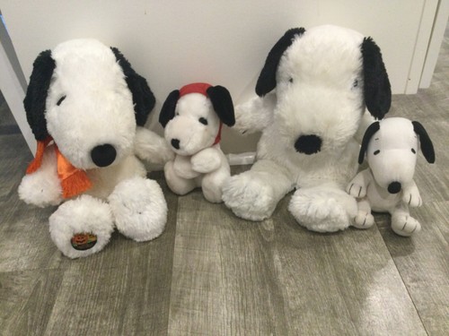 PEANUTS SNOOPY PLUSH DOG SOFT PLUSH LOT - Picture 2 of 12
