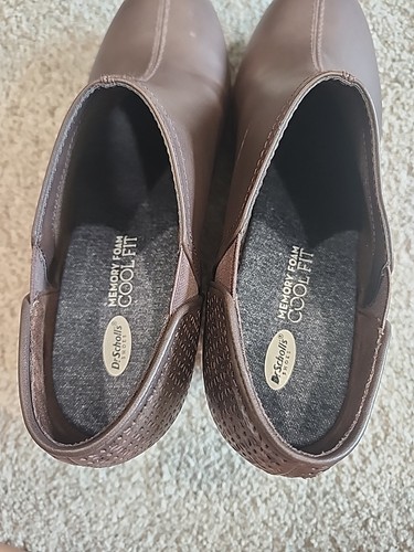 Dr Scholls Women 9.5 Brown Memory Foam Cool Fit 4 Inch Close-toed Wedge Pumps - Picture 9 of 12