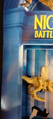 Night at the Museum Battle of the Smithsonian 2009 Happy Meal POP Display - Picture 9 of 24
