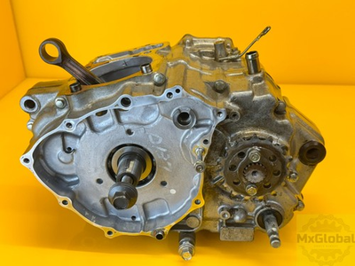 #ad #ad 96 04 HONDA XR400R XR400 XR 400 BOTTOM END CRANKCASE CRANK CASES TRANSMISSION $575.00