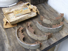 NOS GM A & F BODY REAR BRAKE SHOES GTO LEMANS CHEVELLE SS SKYLARK 442 CUTLASS FB