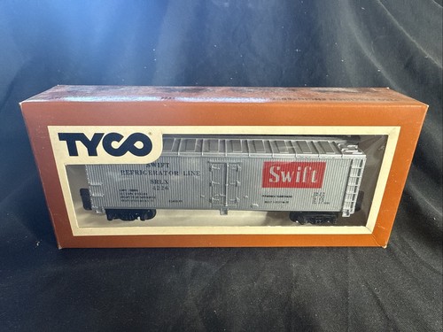 Vintage TYCO HO Gauge Swift Refrigerator Line SRLX 4226 Reefer Model Train Car - Picture 1 of 6