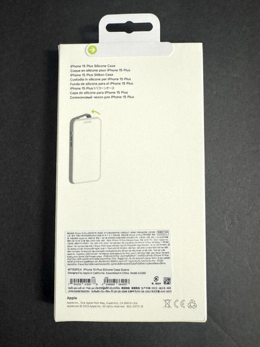 Genuine Apple Silicone MagSafe Case for iPhone 15 Plus Pop-Up MagSafe Animation - 第 23/35 張圖片