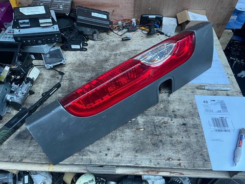 Vivaro Trafick Primastar N/S Rückleuchte hinten links Rückleuchte 07-14 (AJ-169)