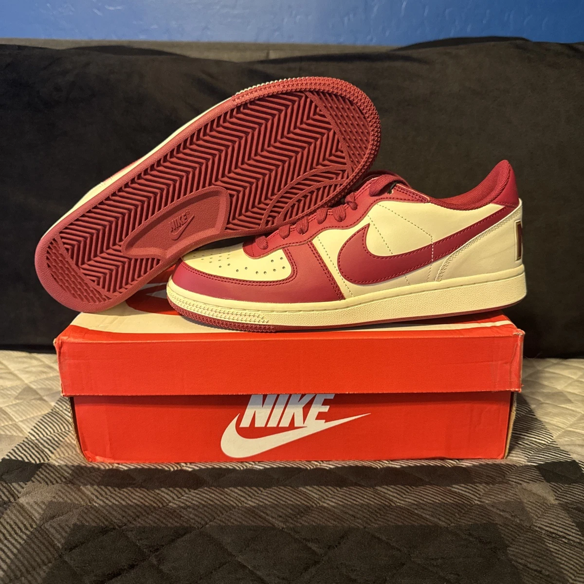 美品　海外限定　NIKE TERMINATOR LOW ''NY vs NY'' Nike Terminator Low NY vs. NY for Sale | Authenticity Guaranteed