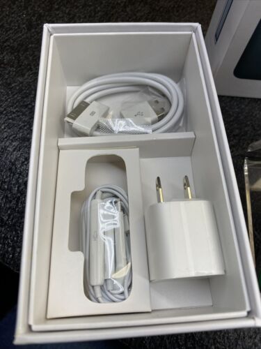 Apple iPod Classic 7th Generation 256GB SSD Various Colors with new accessories - 第 5/55 張圖片