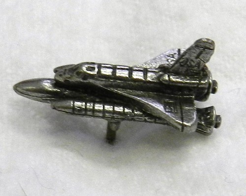 Pewter NASA Space Shuttle Rocket Die Cast Lapel Collar Pin Tie Tac New USA - Picture 5 of 7