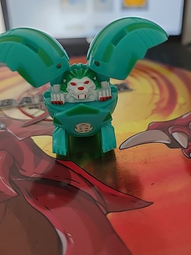 Bakugan Battle Brawlers Green Ventus Griffon 530G - Bild 5 von 5