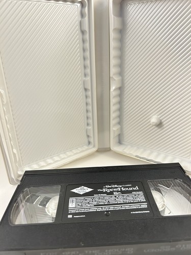 Walt Disney’s The Fox and the Hound (1994, VHS) Black Diamond Clam Shell - Picture 4 of 5