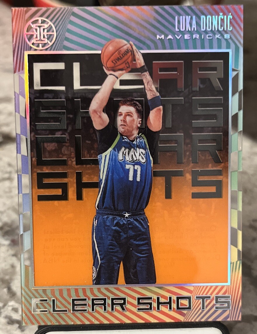 2019-20 Panini Illusions Basketball Luka Doncic Clear Shots Orange #10 Mavericks