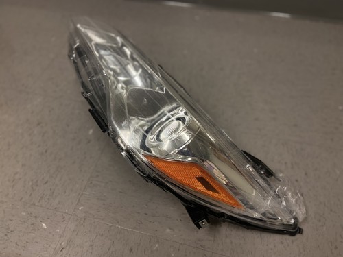 (2) 2015-2017 TOYOTA CAMRY XL, XLE CLEAR 2 HEADLIGHTS LAMPS RH LH - Picture 9 of 11