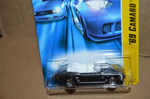 2007 Hot Wheels 69 Camaro - Picture 4 of 8