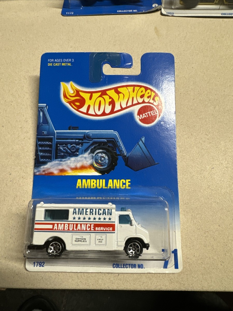 Hot Wheels AMBULANCE - Blue Card #71 - WHITE, Blackwall