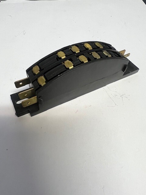 Picture 1 of 4