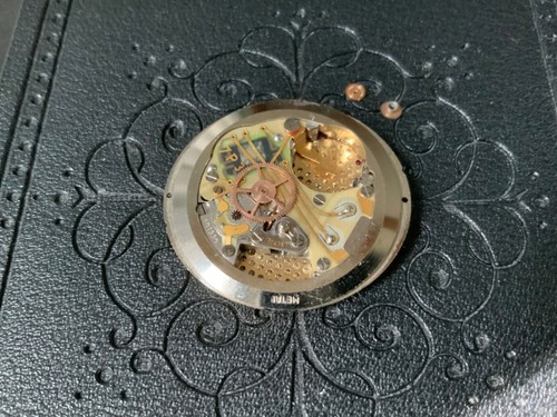 MOVIMIENTO DE CUARZO PIAGET Y ESFERA PERSONALIZADA DE DIAMANTES 18K PARA REPUESTOS O RESTAURACIÓN - Imagen 8 de 8
