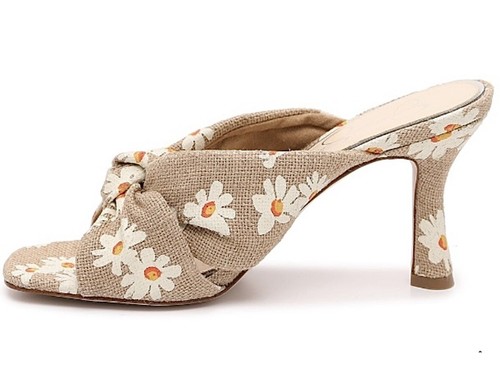 JESSICA SIMPSON || Sandalia Mayxie Slide-On en Margarita - Talla 6.5 🌼 - Imagen 10 de 11