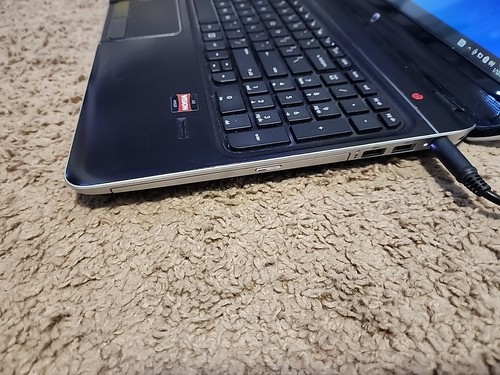 HP ENVY dv6 Notebook AMD A8-4500 1900MHz 8GB 700Gb HDD - Picture 7 of 9