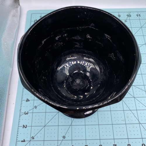 Vintage Black Amethyst Glass Pedestal Foot Bowl Grape Detail - Compote Ebony - Picture 3 of 12