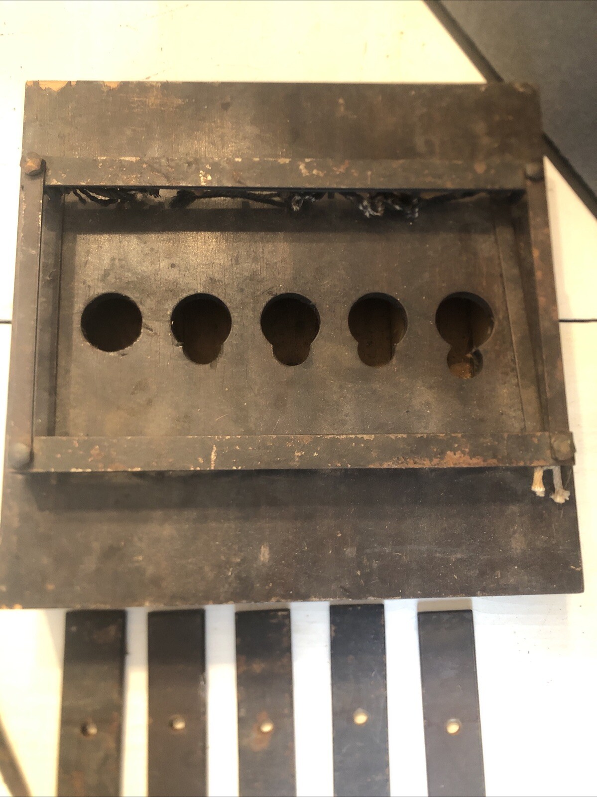 Picture 2 of 13