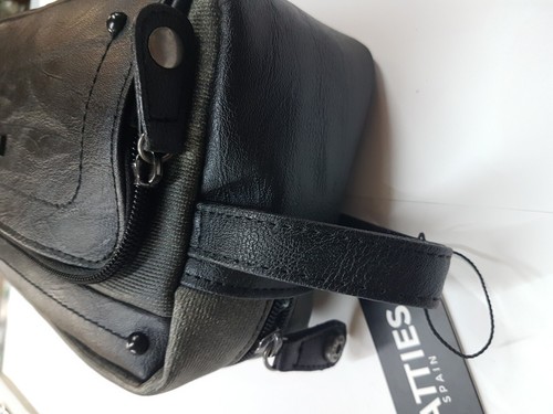 #cartera neceser de mano de hombre color negro y verde tres cremalleras Matties - Imagen 2 de 14