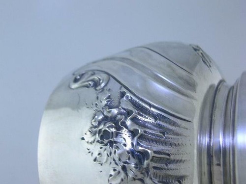 Wonderful French 950 Sterling Silver Cup w/ floral & scroll patterns - Picture 4 of 9