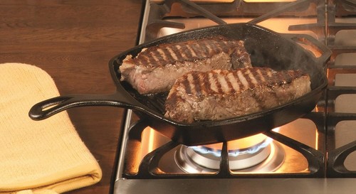 CAST IRON GRILL PAN Lodge Pre Seasoned Steak Bacon Grilling Square Skillet 10.5" - Picture 3 of 12