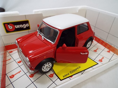 NEW Burago Mini Cooper Red 1960 Gold Collection 1/16 Scale Die Cast 3379 Italy - Picture 15 of 18