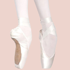 Russian Pointe Rubin Radiance Pointe Shoe