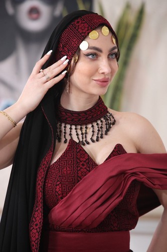 Women Palestinian Traditional Embroidery Thobe Dress Off-Shoulder with Scarf - Picture 6 of 20
