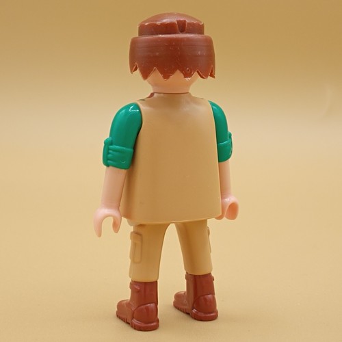 Playmobil Figure Zookeeper Worker Employee Safari Reserve Animals - Picture 2 of 2