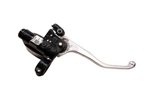 20 Polaris Sportsman 570 4x4 Front Brake Master Cylinder - Picture 3 of 4