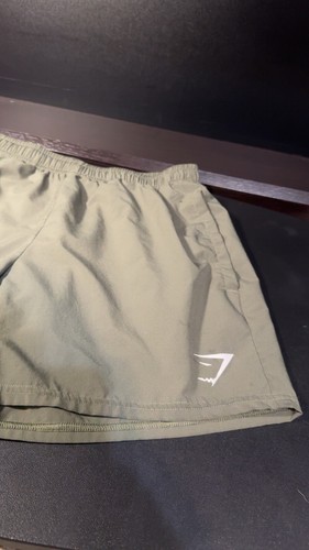 Gymshark Arrival 5 Shorts Slim Fit, Color Olive, Size Small - Picture 3 of 10