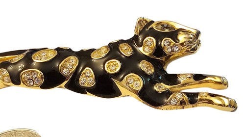 Spilla Trifari TM smalto nero strass gatto selvatico leopardo tigre pantera firmata - Foto 7 di 9