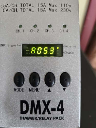 Chauvet DJ DMX-4: Paquete de atenuación/relé de 4 canales controlador de iluminación con abrazadera Whs1 - Imagen 2 de 11