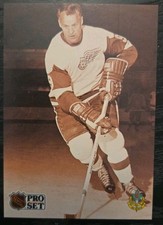 1991-92 Pro Set French #344 Gordie Howe
