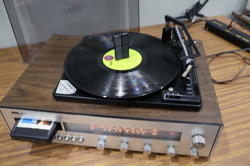 Montgomery Ward Airline GEN 6229B Vtg AM/FM Phono 8 Track ALL WORKING! - Picture 6 of 23