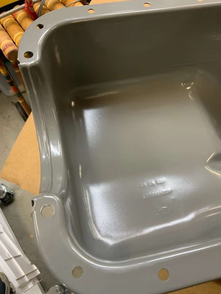 Pan de aceite del motor F-150 NUEVO para camioneta Ford F-150 serie 150 5,0 L V8 Foto 4 de 4