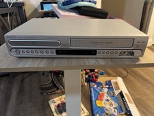 Magnavox MDV560VR VCR/DVD Combo Player No Remote - TESTED 