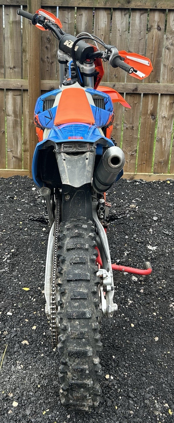 Picture 5 of 11