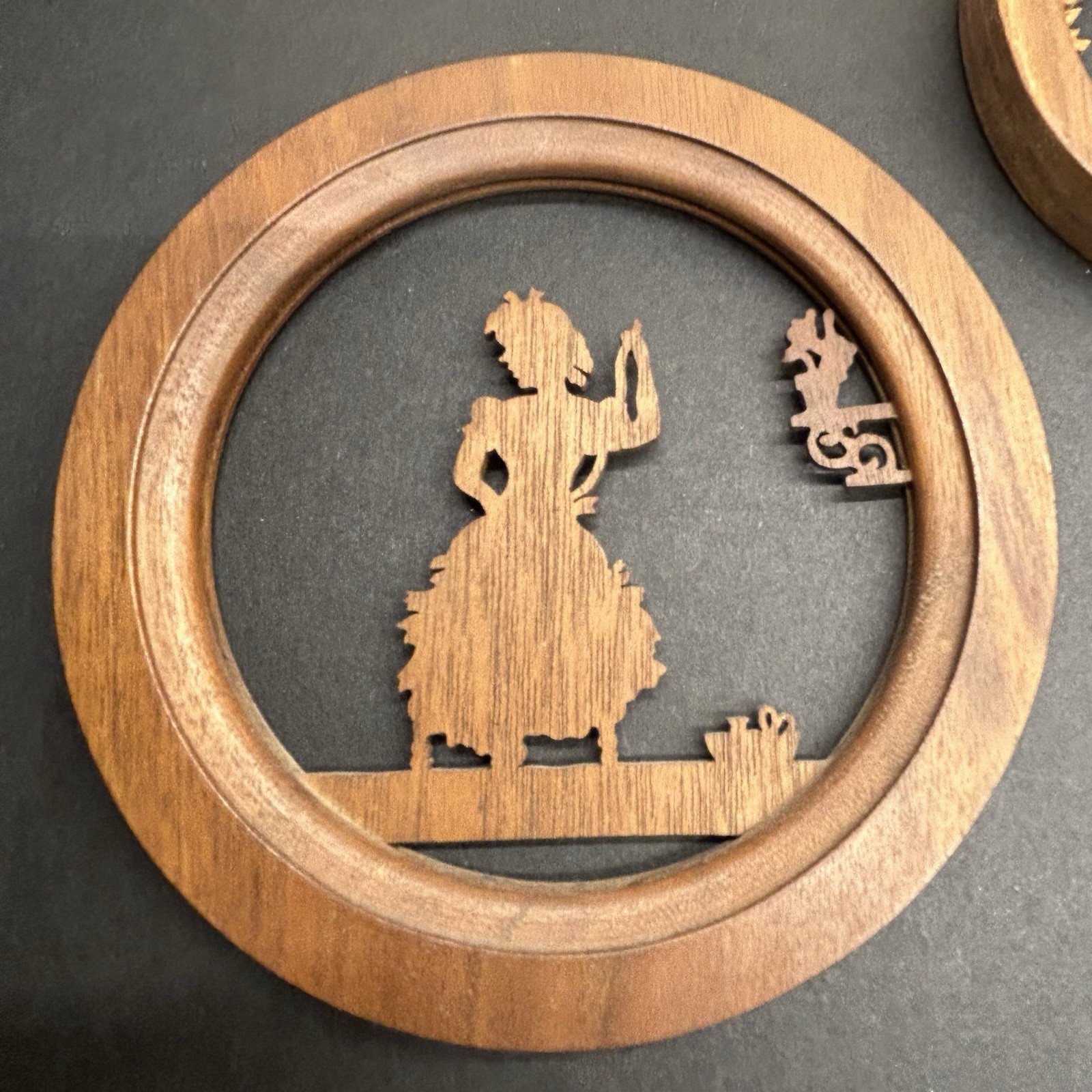 Picture 2 of 25